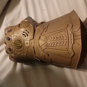 Marvel Thanos Gaunlet Glove